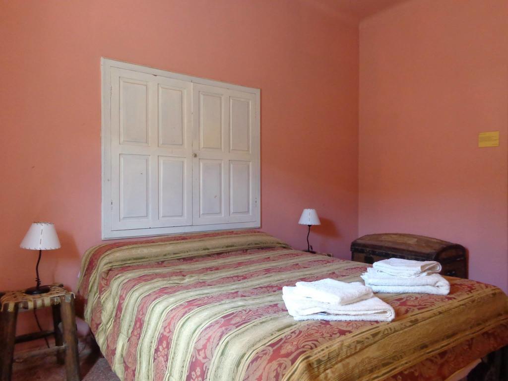 Hostal La Antigua Humahuaca Δωμάτιο φωτογραφία
