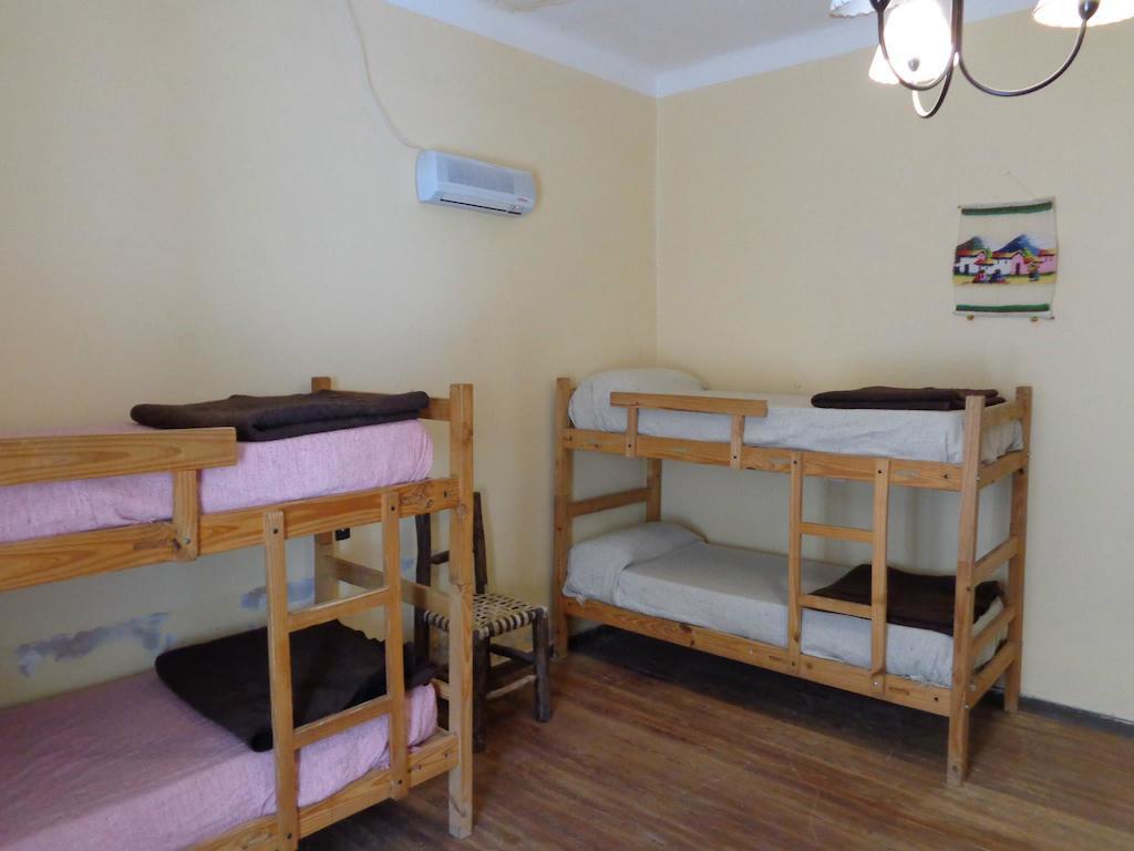Hostal La Antigua Humahuaca Δωμάτιο φωτογραφία